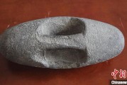 通许新疆兵团第五师双河市发现疑似新石器时代石器